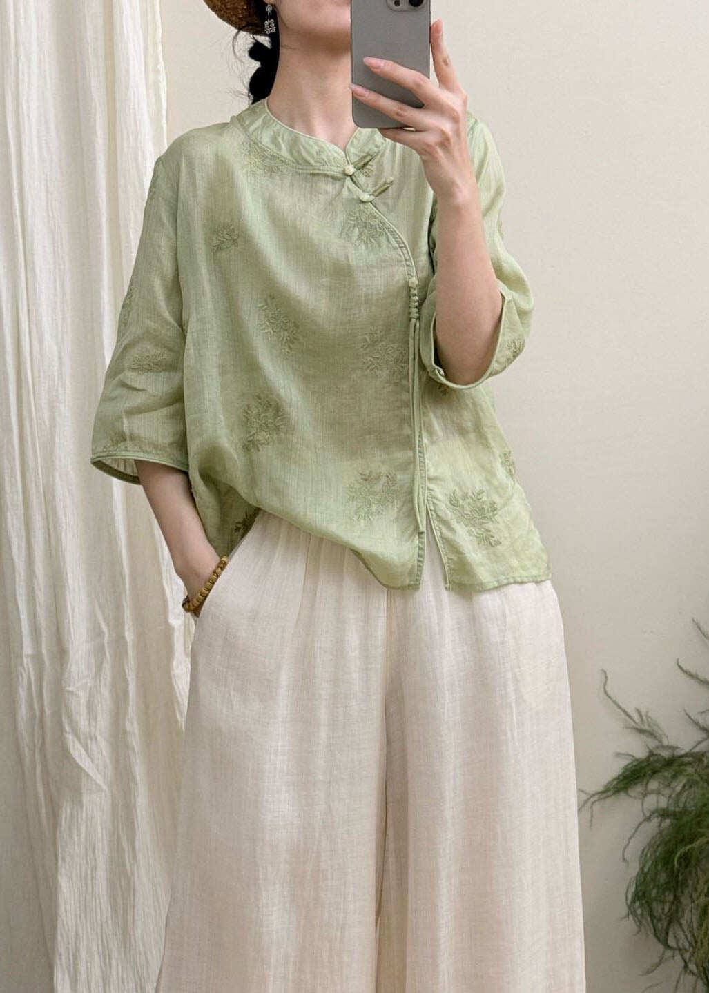 Boutique White Embroidered Oriental Button Linen Blouses Summer